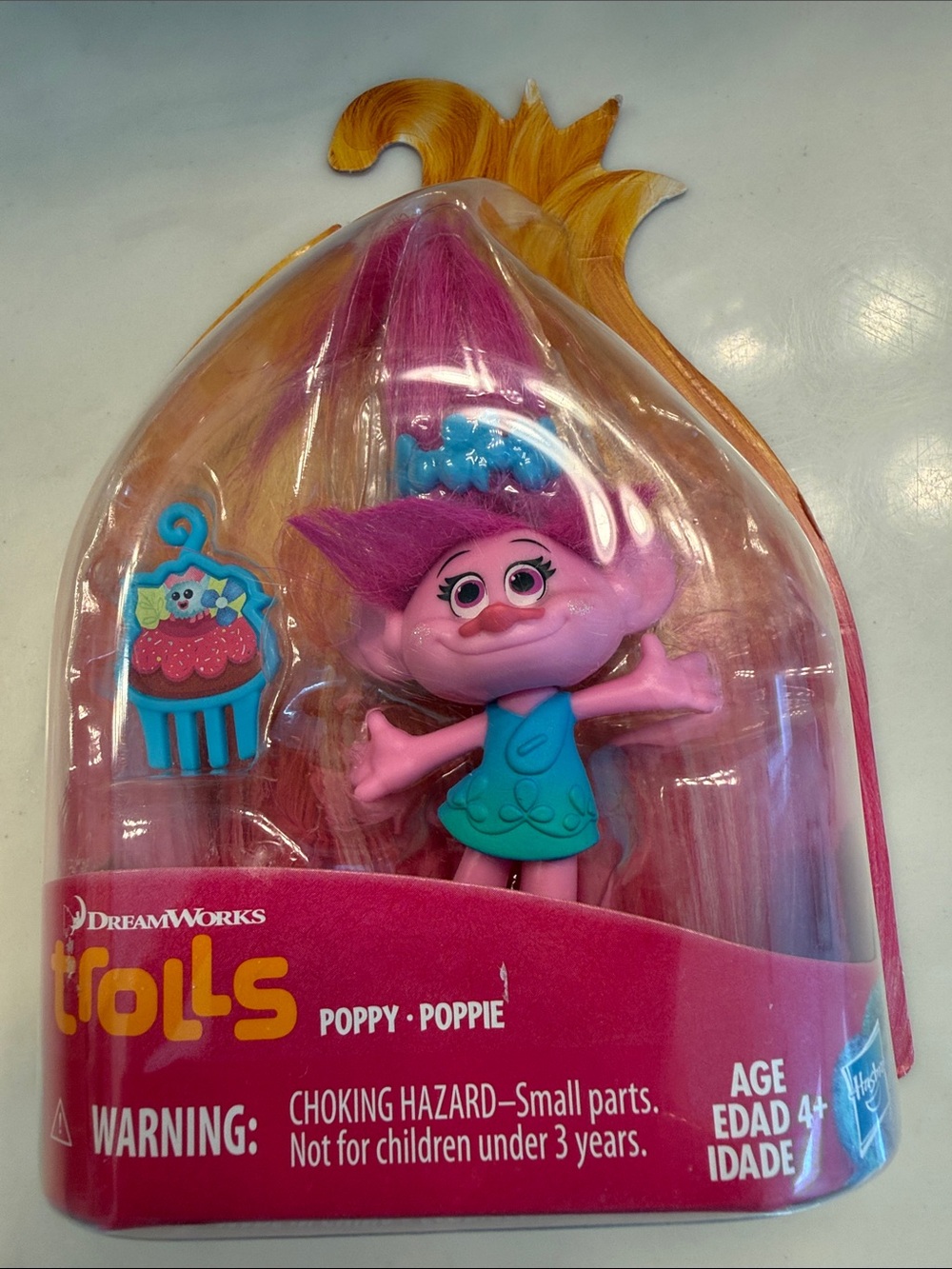 DreamWorks Poppy Pink & Teal Trolls Mini Doll with Cupcake Accessory